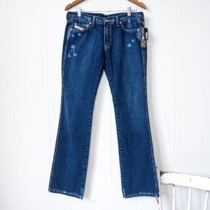 Diesel NWT Mid Rise Bootcut Distressed Jeans, Size 31